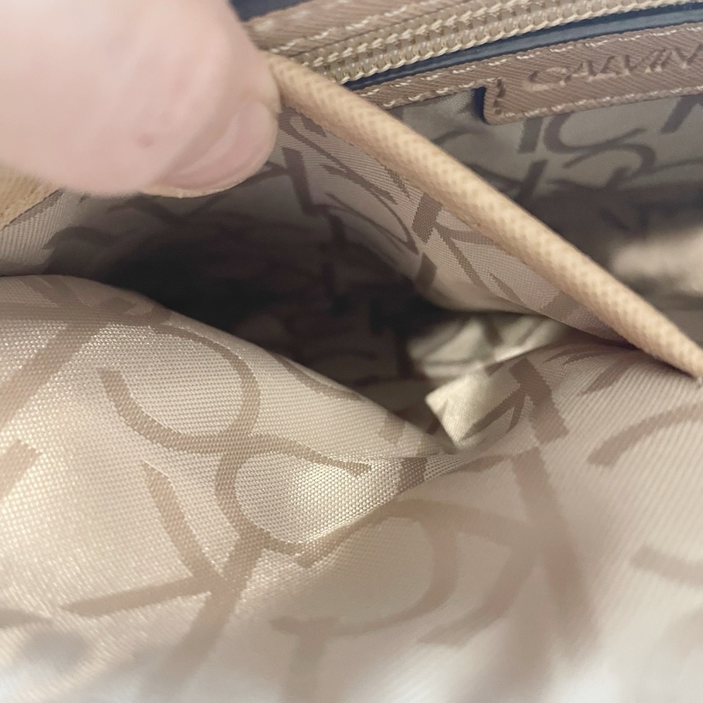 Calvin Klein Cream & Tan Logo-Print Crossbody Bag - Picture 11 of 12